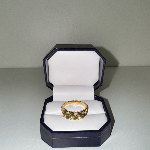 Vintage Gold Gem Ring - Picture 10 of 14